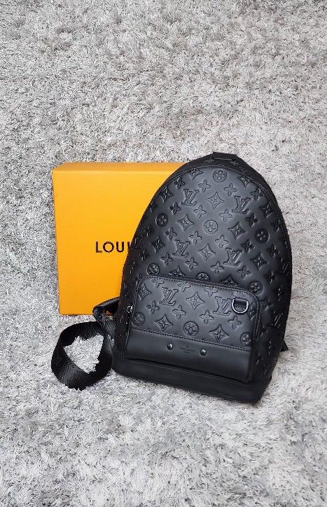 Mochila Pequeña Louis Vuitton Con Caja