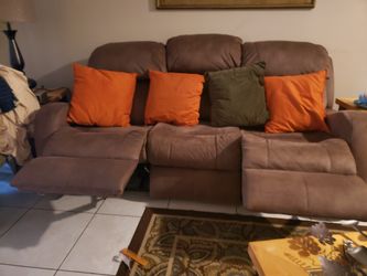 sofa recliner two end.