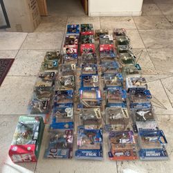 Huge awesome collection of vintage McFarlane sports action figures dolls late 90s toys Mint In Package Box Baseball Basketball 