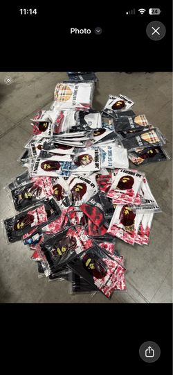 Bape tees 35$