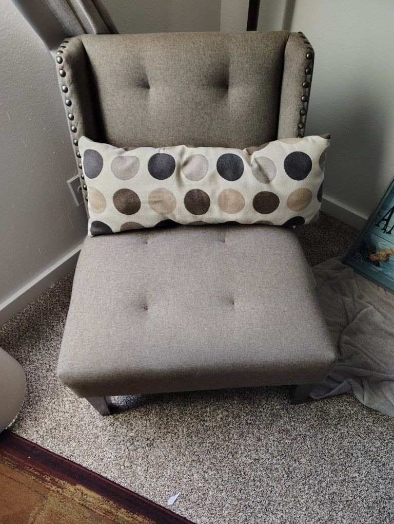 Microfiber Studded Chair