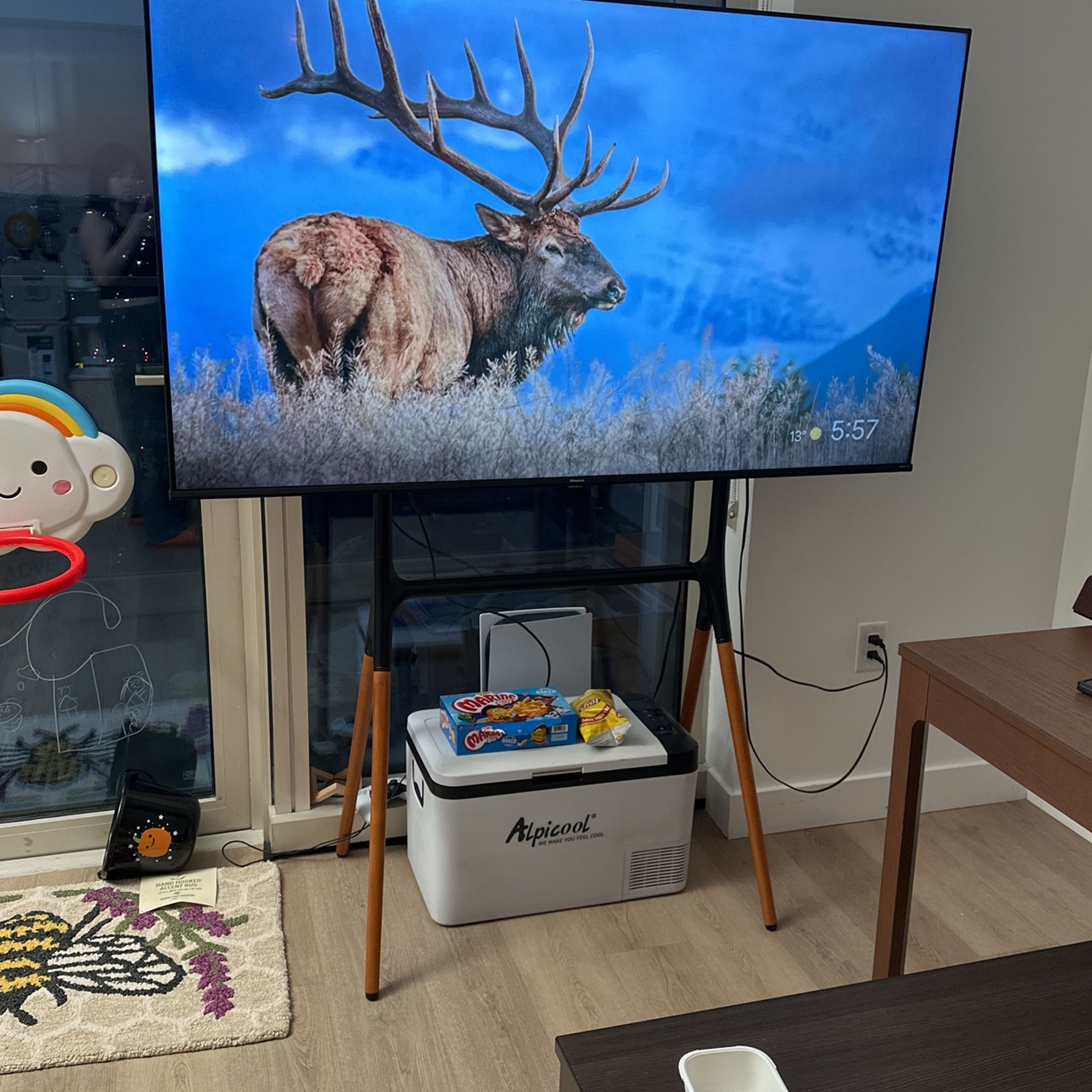 60 Inch Smart Tv With Stand
