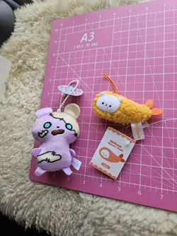 Zombiz BEAR Plush Mascot Keychain + Ebifurai Freebie 