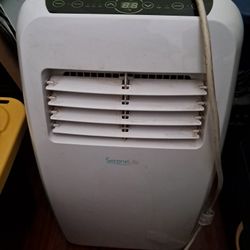 SereneLife portable air conditioner