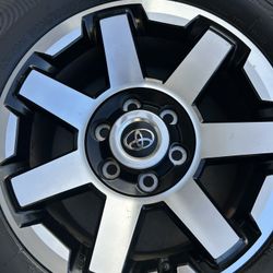 2024 Toyota 4Runner 17 Inch Rims With 265/70/17 Bridgestone Tires No Tpms $750 Cash Only Pickup Only In Menifee 