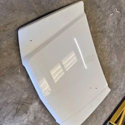 99-07 Chevy Silverado Hood
