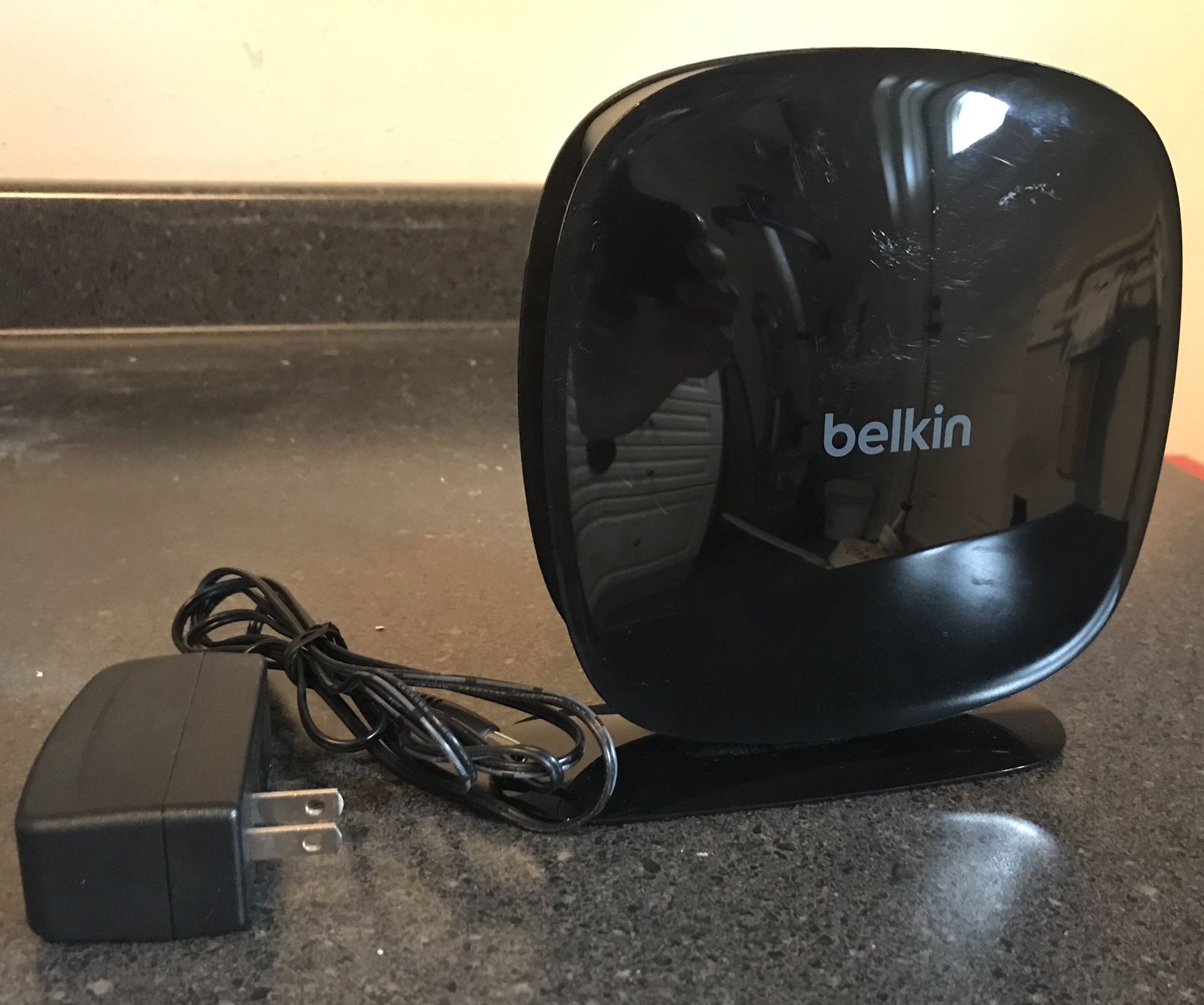 Belkin Wireless Router (F9K1102)