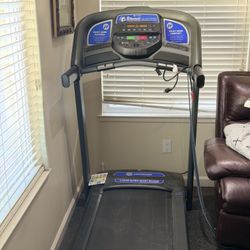 Horizon fitness treadmill $300 OBO