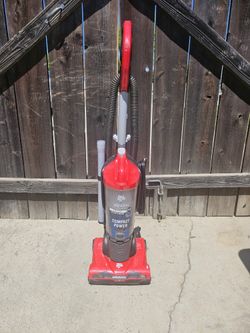 Dirt Devil Vacuum