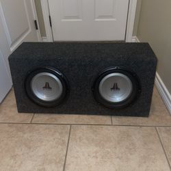 JBL (2) 10” Subwoofer 