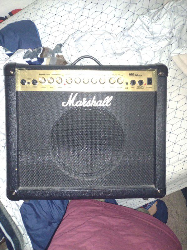 Marshall MG30DFX Solid State Amplifier