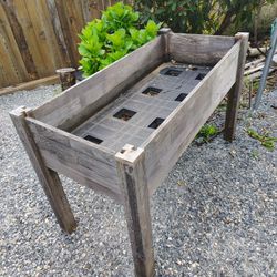 Two Cedar Craft Planters