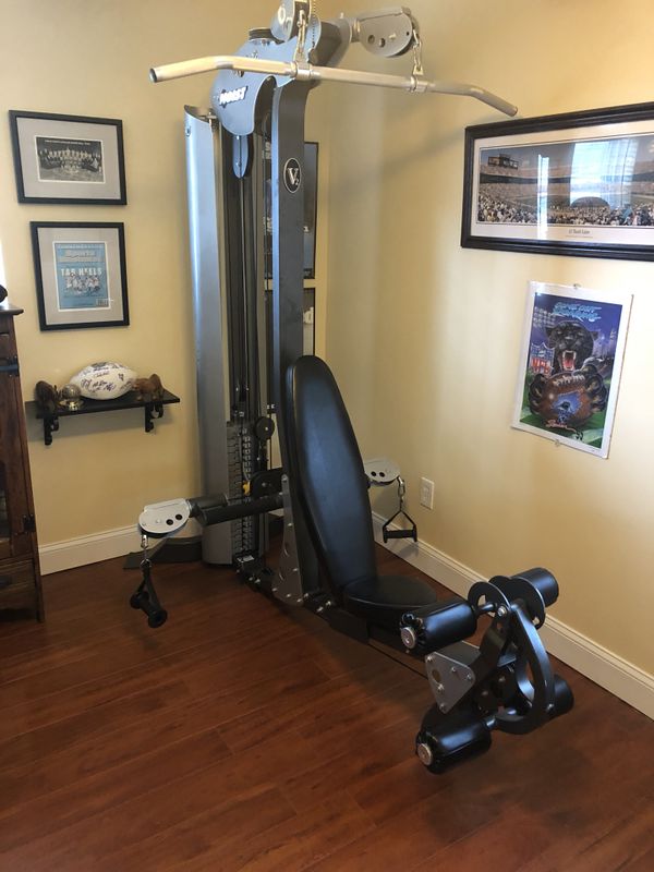 Hoist V2 Home Workout Station for Sale in Palm Harbor, FL OfferUp