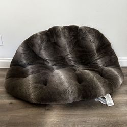 Pier 1 Fuzzy Papasan Cushion

