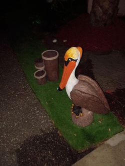 Decorative Pelican Garden Statue