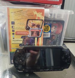 Sony Psp - 1001 Fat Console with New Battery, Charger and One Game (PSP Mxdded)