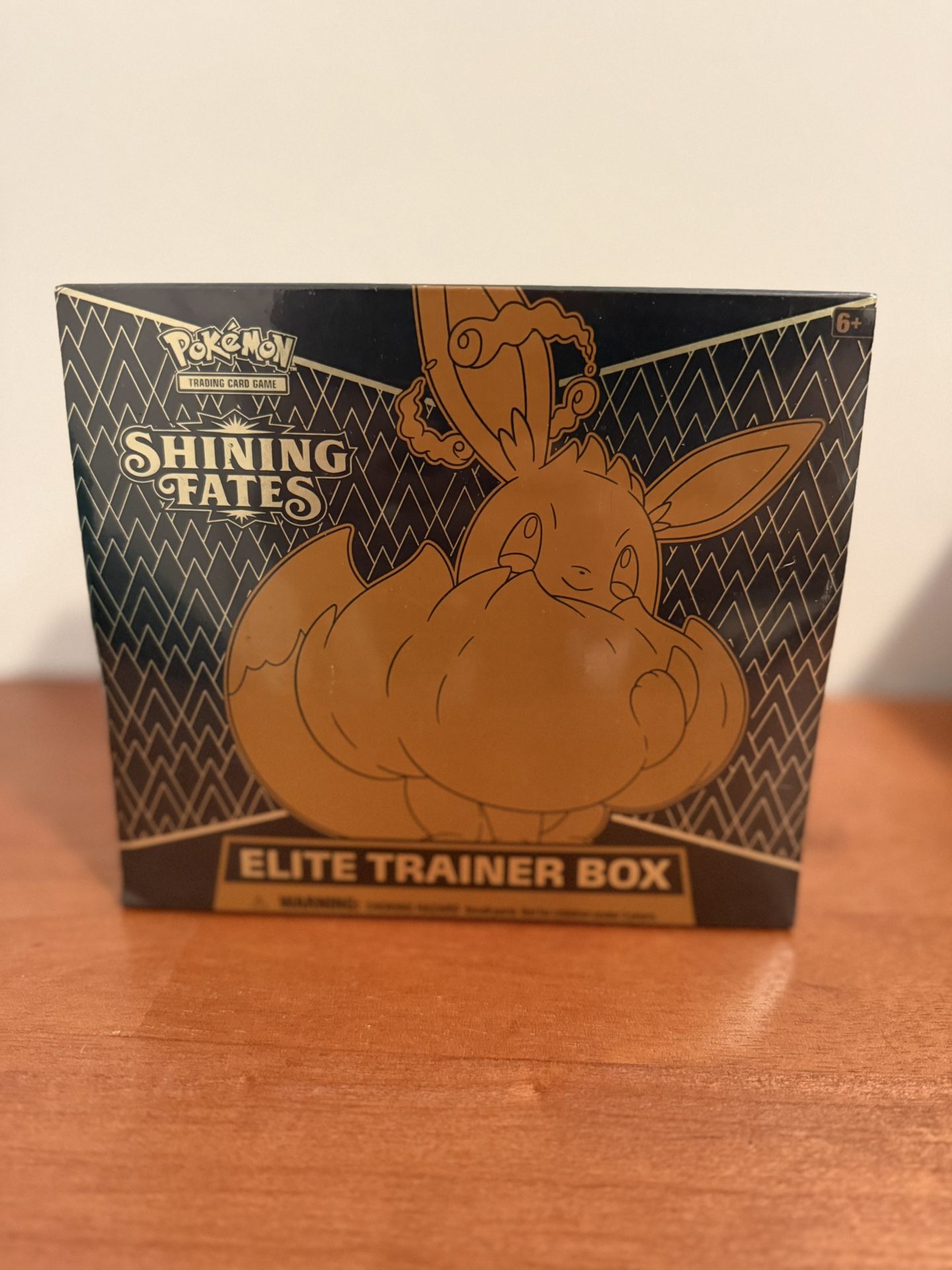 Pokemon Shiny Fates ETB