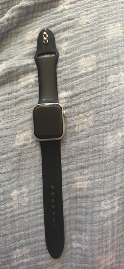 Apple Watch Series 7 – $150 OBO