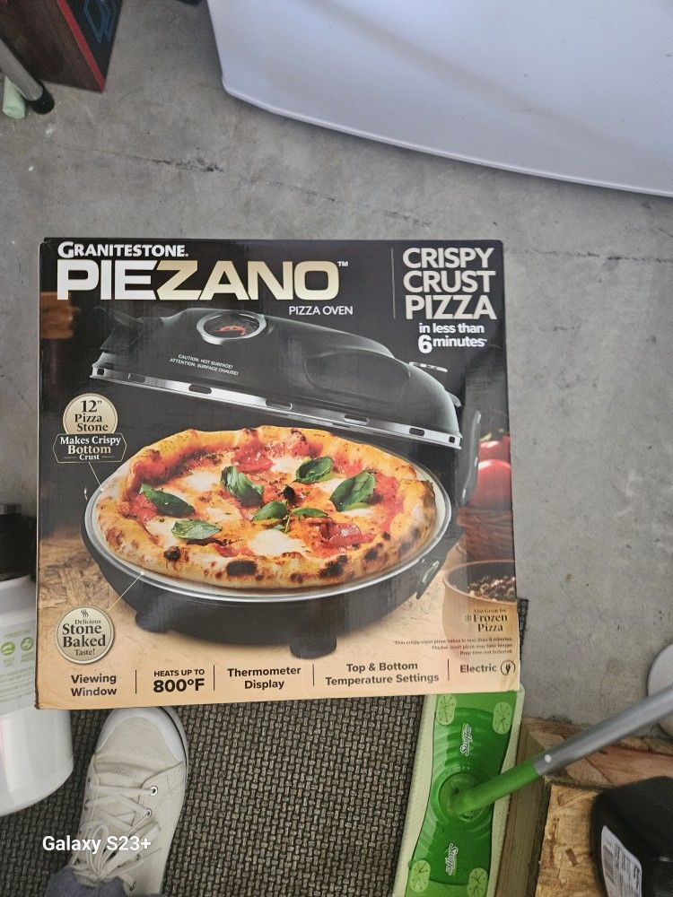 Brand New PIEZANO PIZZA OVEN