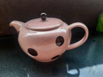 Polka dot teapot