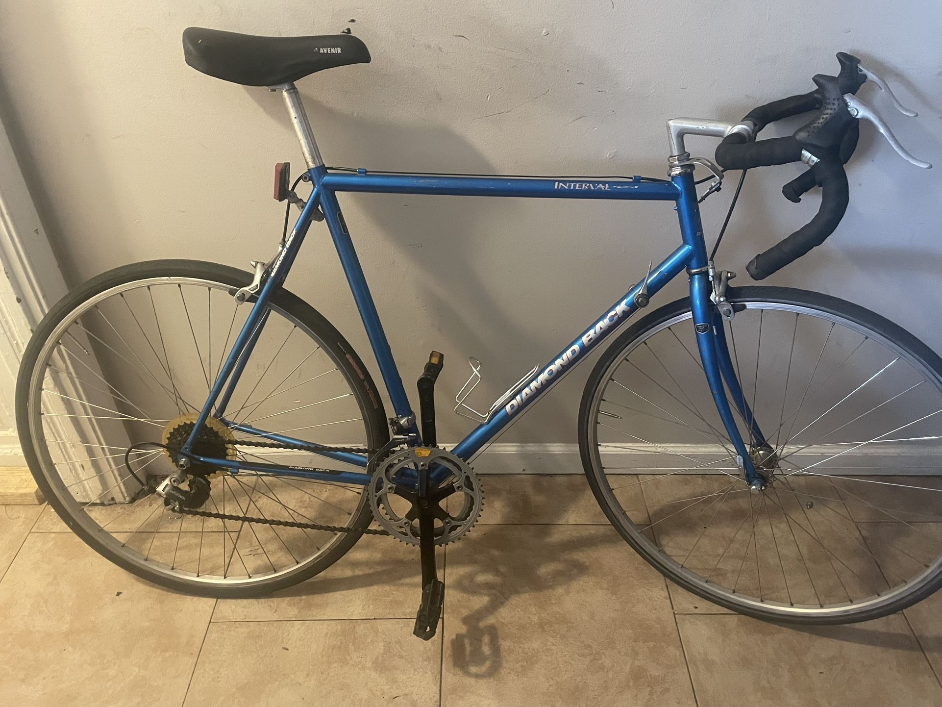 Roadbike XL Light City Commuter Raleigh 6’++