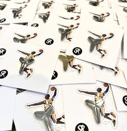 Kobe Pins Black Mamba