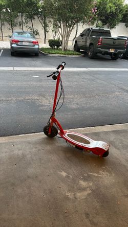 Razor electric scooter for kids