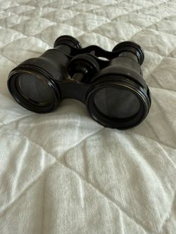 Antique Lemaire French Opera Glasses Black Leather Binoculars /opera glasses, the leather casing on one side is split. Pet and smoke free home.