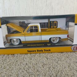 M2 Machines Chevrolet Cheyenne 10 Die-Cast Truck 