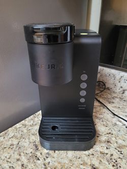 Keurig single cup coffee maker