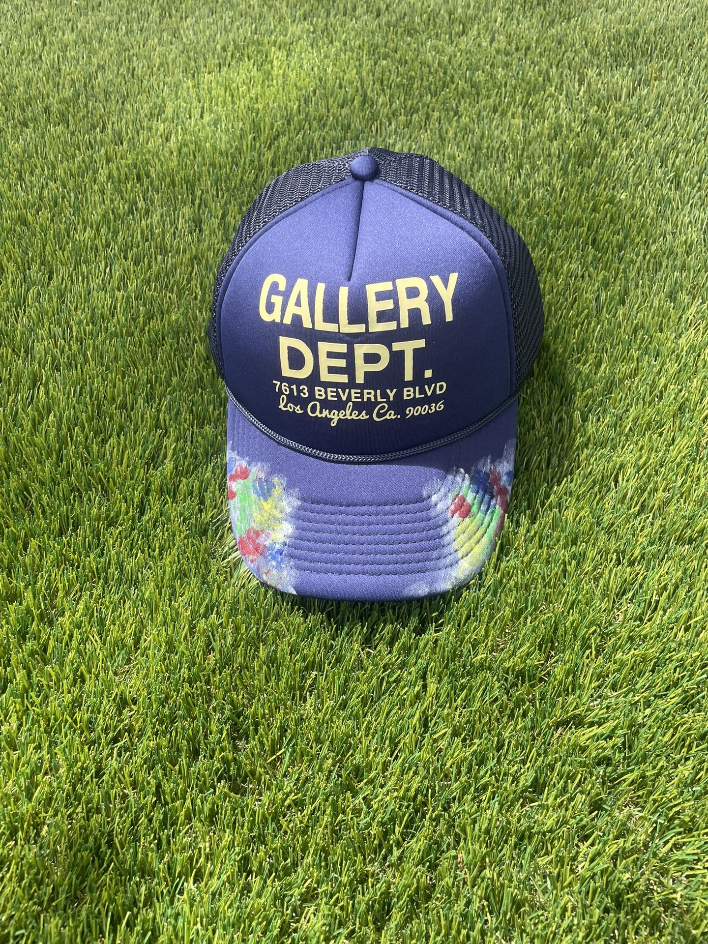 Gallery Debt Hat