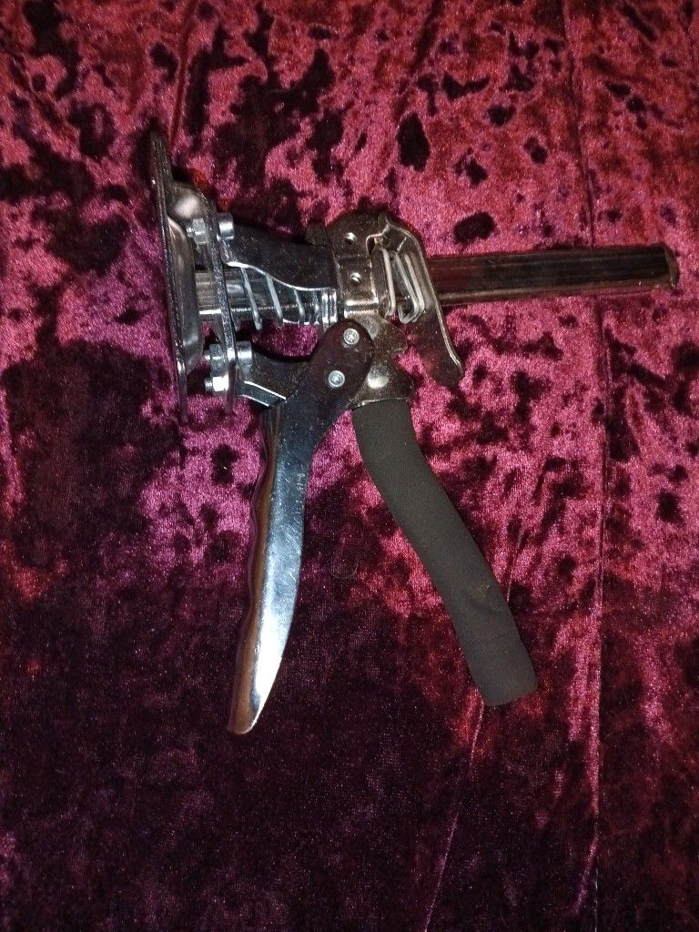 Spreading Clamp