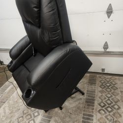 *** BRAND NEW- HEAT & MASSAGE RECLINER WITH LIFT ***