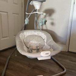 Graco Baby Swing