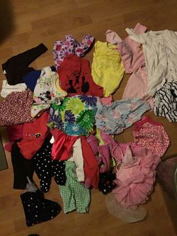 Used 24 pieces baby girl clothes dise 0-3 months in good condition