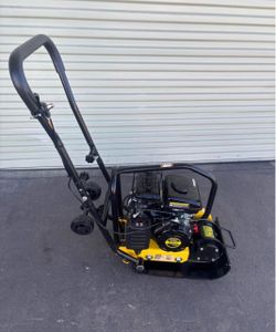 Stark USA 2HP Gas Plate Compactor 79cc with 2,000lbs of force for construction, concrete leveling ma