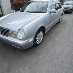 2001 Mercedes-Benz E-Class