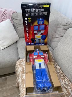 Super 7 Shogun Optimus Prime Tranformer