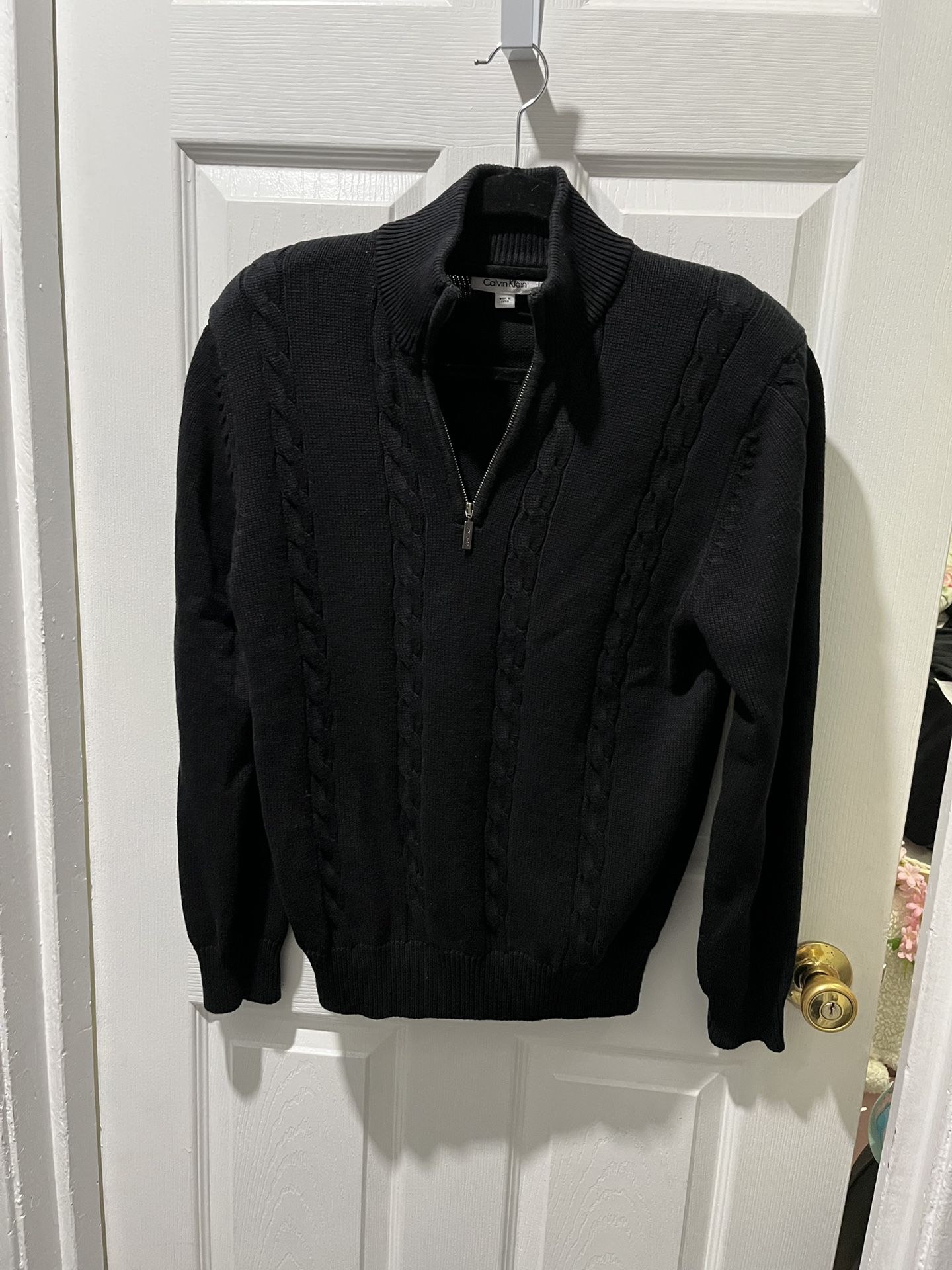 Calvin Klein Sweater