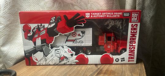 Target Transformers Optimus Prime & Autobot Bulleye