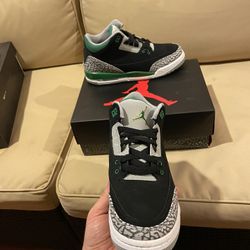 Jordan 3 Retro Pine Green GS Size 6.5y