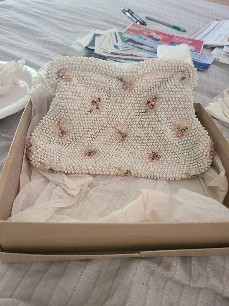 ladies beddied hand bag clutch 