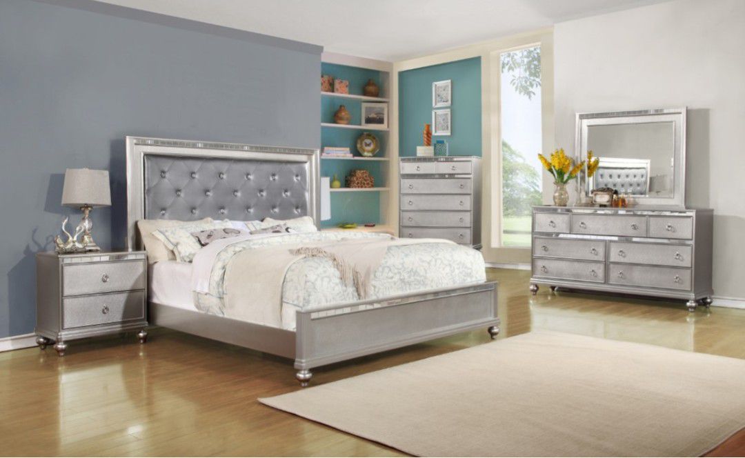 Queen Bedroom set 5pc Silver Finish