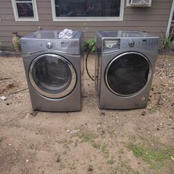 Whirlpool Washing Machine And Dryer
