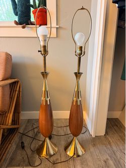 Vintage Westwood Industries MCM Walnut & Brass Table Lamps — Tony Paul-Matched Pair 🪄