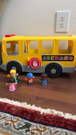 Fisher-Price Little People Big Yellow School Bus
