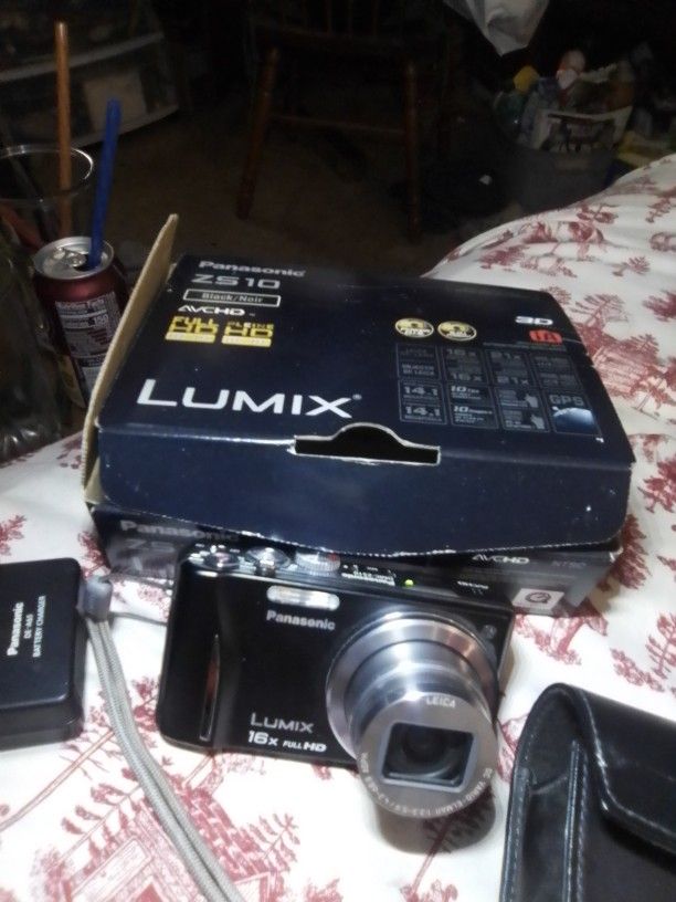 Panasonic Lumix Zs10