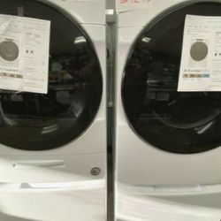 Virtual Appointment Available Open Box Front Loading Washer & DryerSet