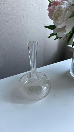 Vintage Etched Glass Wine Decanter / Carafe