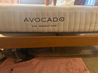 Less than one year-old kids, organic toddler bed